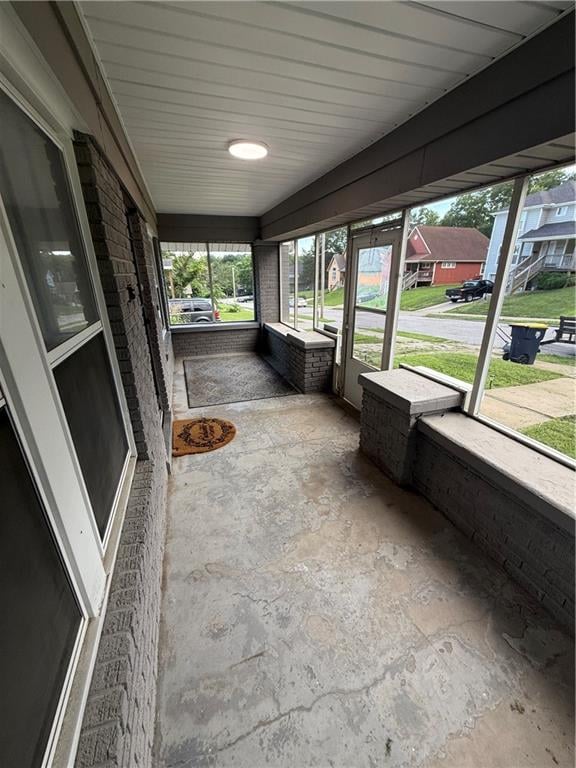 4915 Olive St, Kansas City, MO 64130