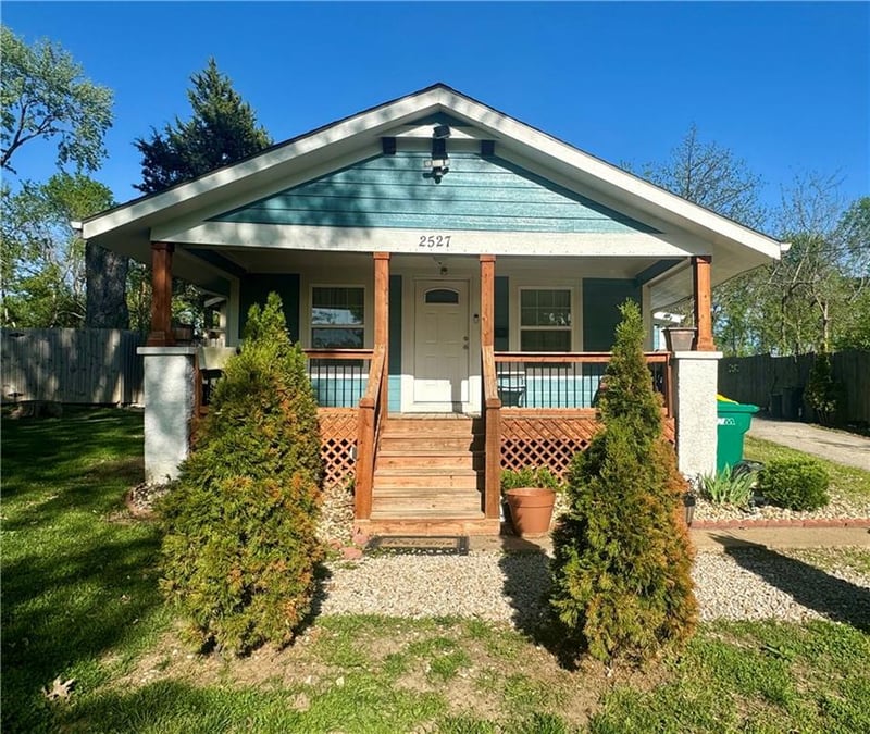2527 N 43rd St, Kansas City, KS 66104