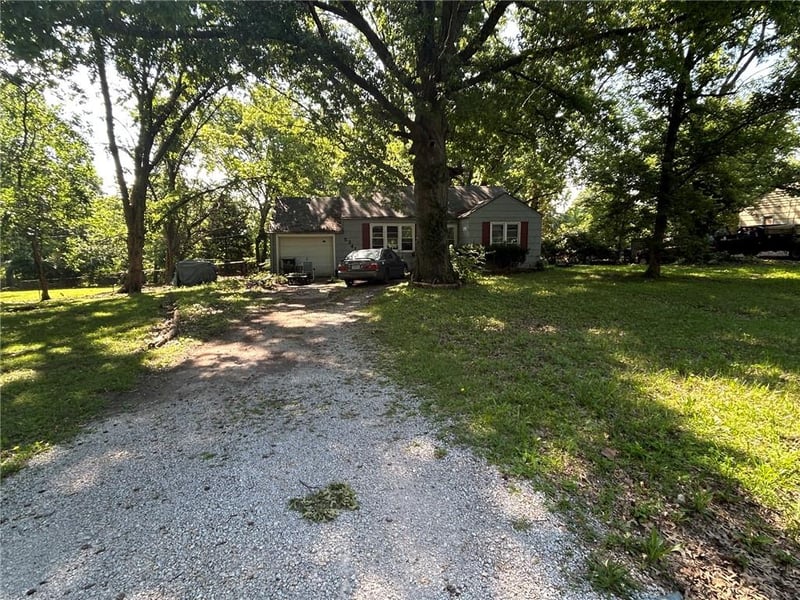 5341 Byrams Ford Rd, Kansas City, MO 64129