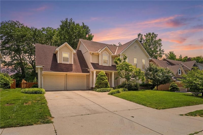1505 82nd Ter, Kansas City, MO 64118