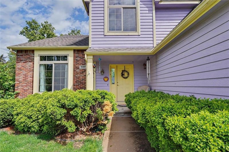 2408 Oxford Rd, Lawrence, KS 66049