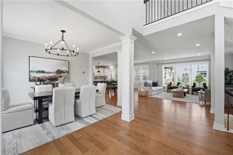 318 NW Ambersham Dr, Lee's Summit, MO 64081