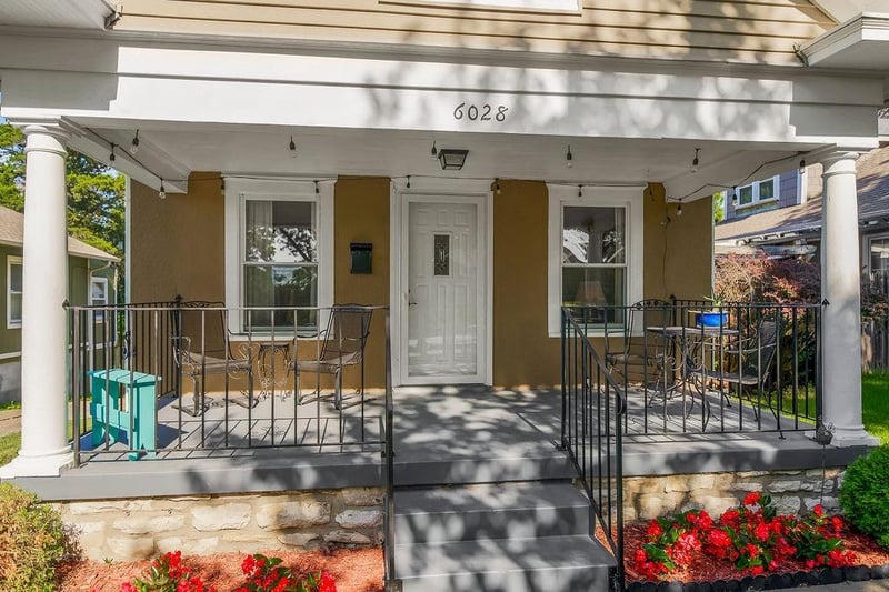 6028 Harrison St, Kansas City, MO 64110