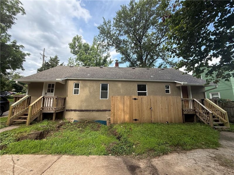 4423 Mission Rd, Kansas City, KS 66103