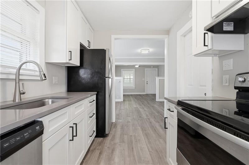 5423 Wabash Ave, Kansas City, MO 64130