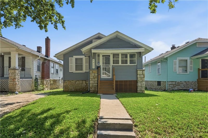 5423 Wabash Ave, Kansas City, MO 64130