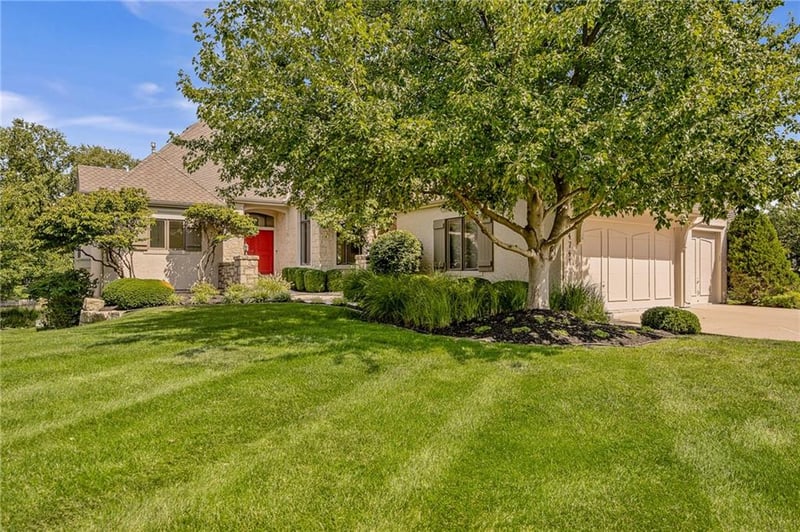 14741 Beverly St, Overland Park, KS 66223
