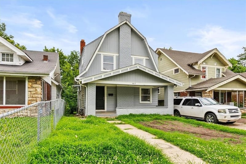 5617 Olive St, Kansas City, MO 64130