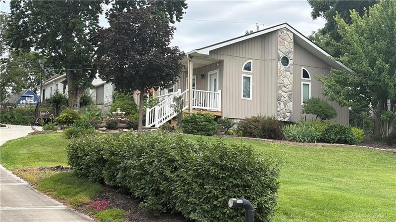 3227 Marsh Ave, Kansas City, MO 64129