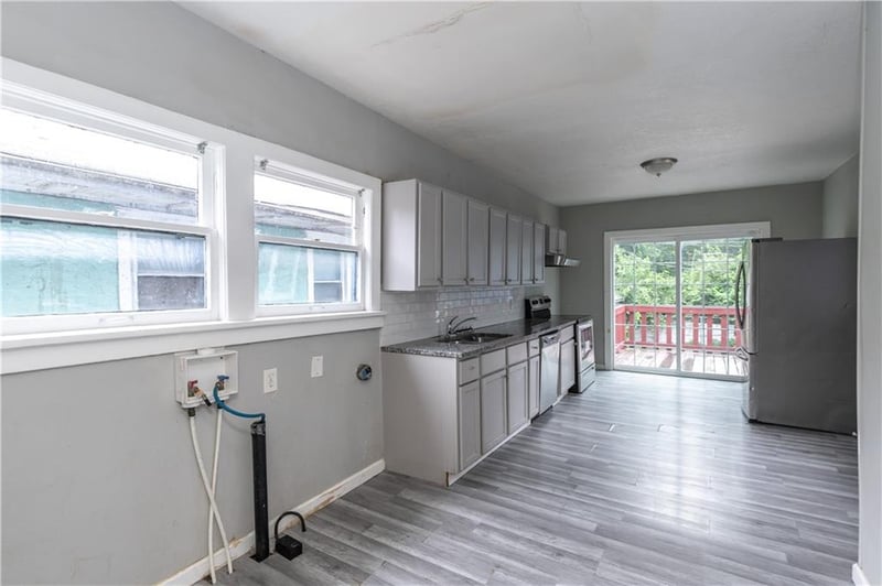 809 Monroe Ave, Kansas City, MO 64124