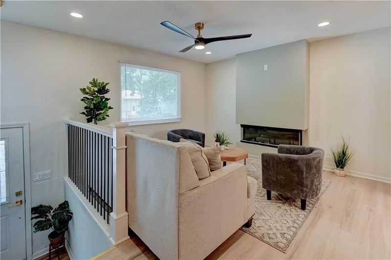 110 Erin St, Buckner, MO 64016