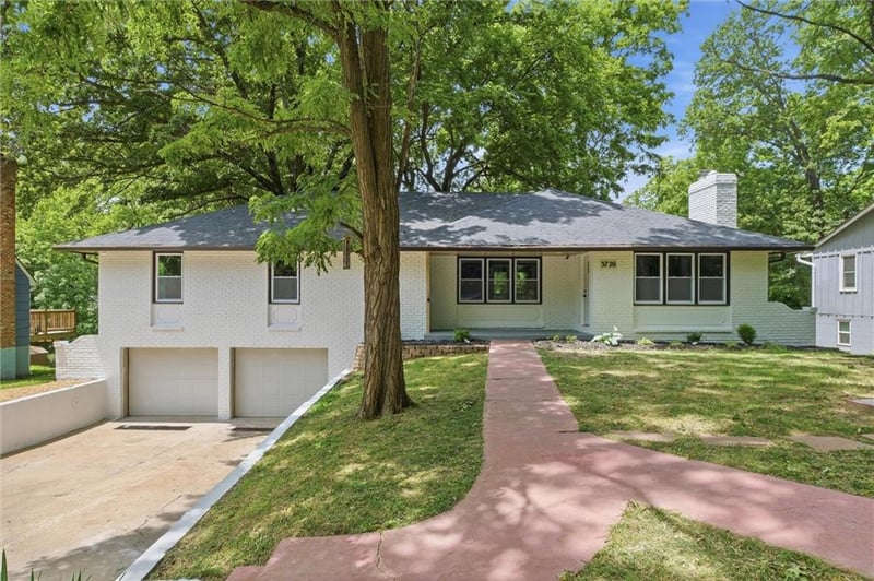 3720 Crescent Ave, Kansas City, MO 64133