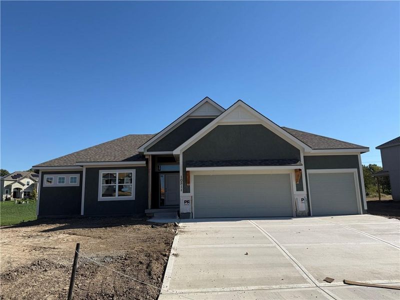 10511 N Highland Pl, Kansas City, MO 64155
