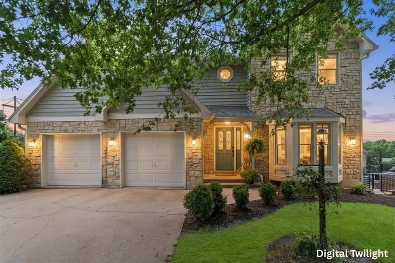 4509 Cedar Ridge Ct, Lawrence, KS 66049