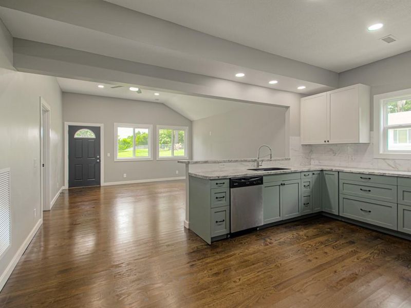 4946 Logan Ave, Kansas City, MO 64136