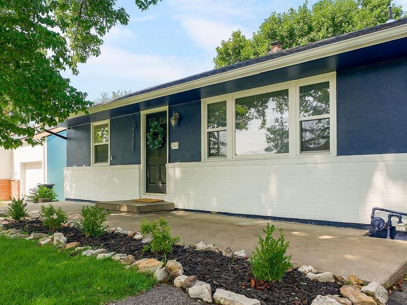 7732 Washington St, Kansas City, MO 64114