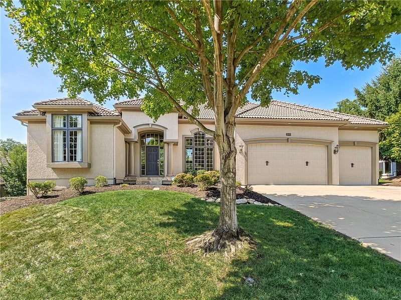 20405 W 88th St, Lenexa, KS 66220