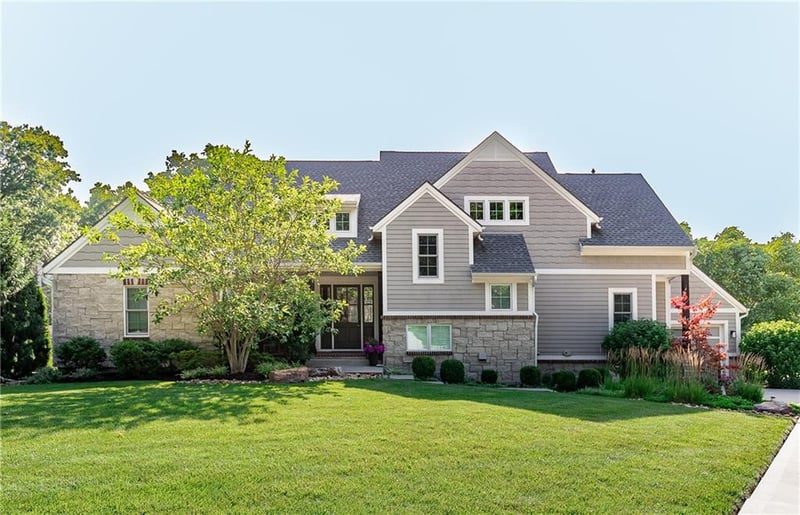 8900 Mohawk Ln, Leawood, KS 66206