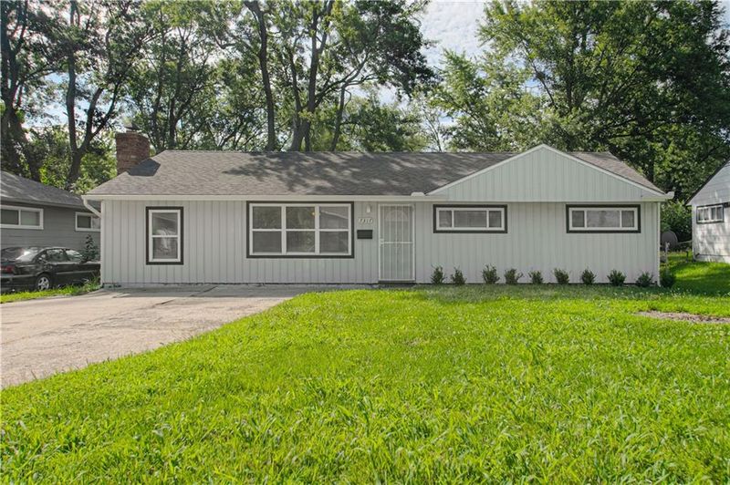 7317 E 109th St, Kansas City, MO 64134