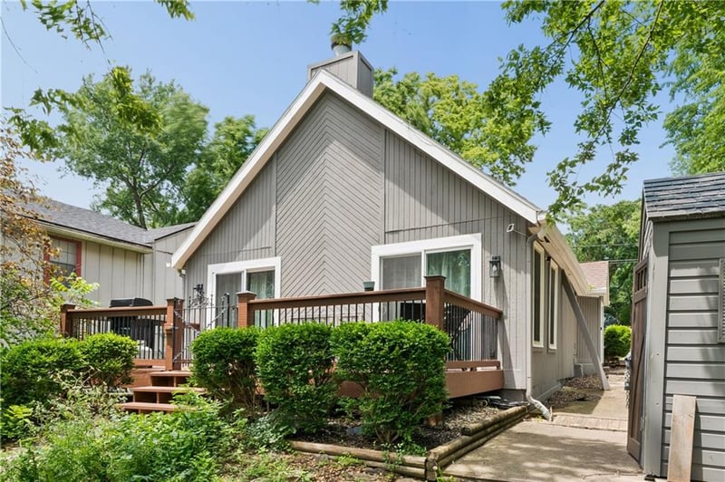 29313 W 152nd St, Gardner, KS 66030