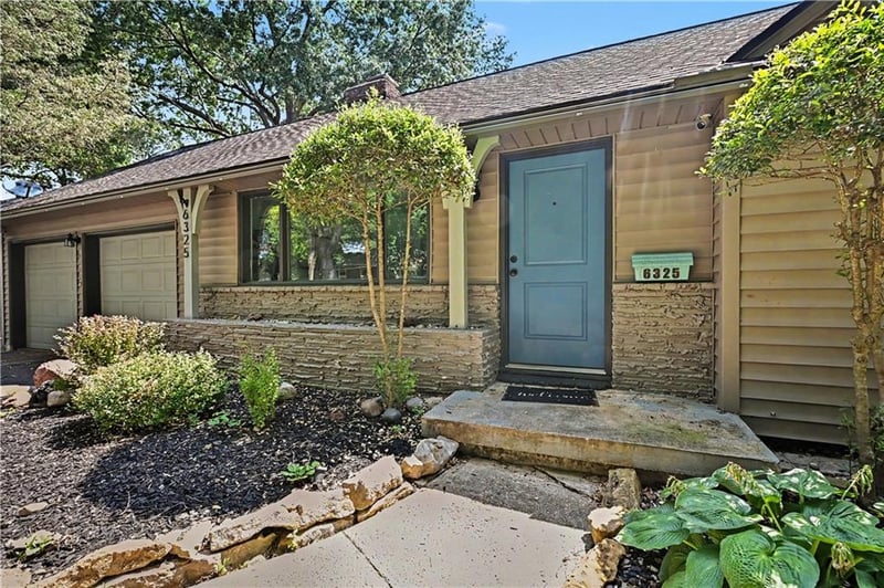 6325 Maple Dr, Mission, KS 66202