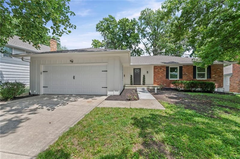 10443 College Ave, Kansas City, MO 64137