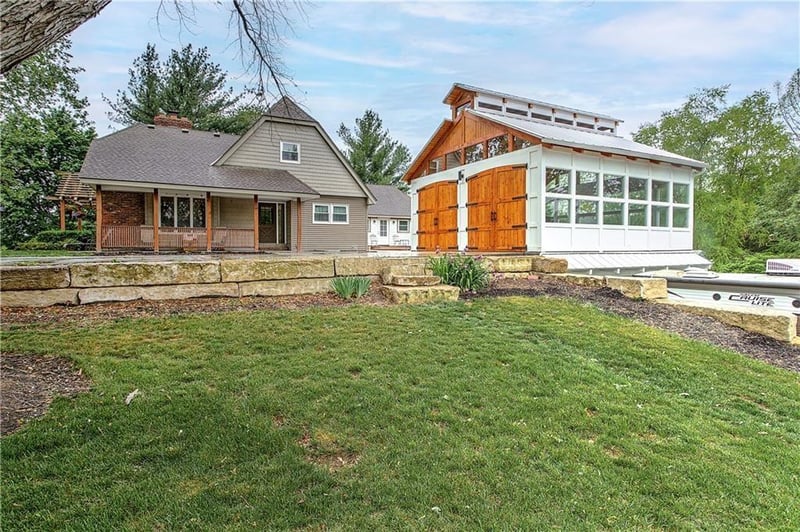 2305 NE Porter Rd, Blue Springs, MO 64014