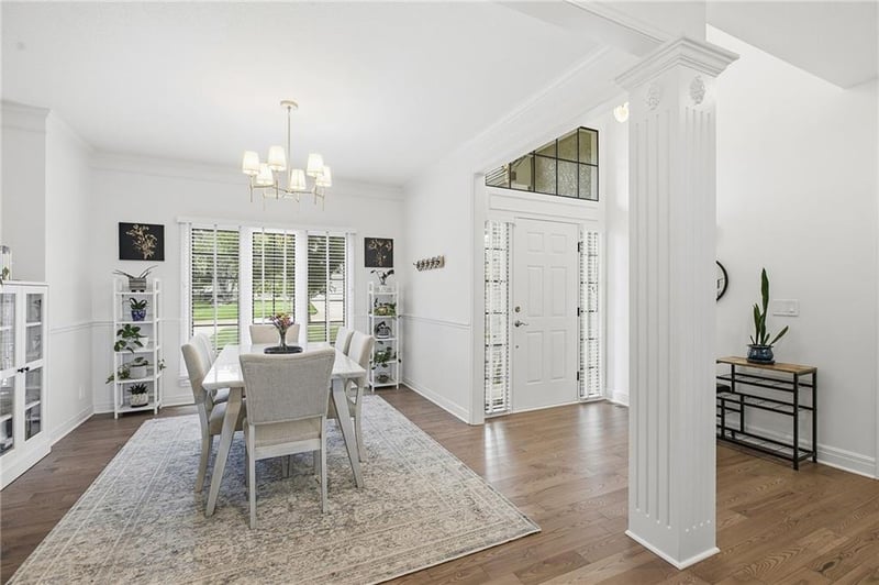 20305 W 98th St, Lenexa, KS 66220