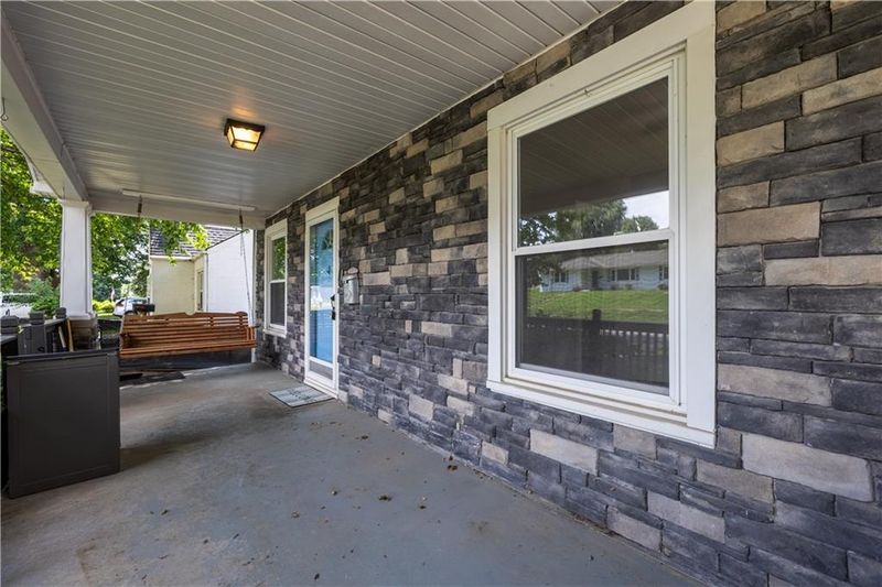 3510 Mitchell Ave, St Joseph, MO 64507
