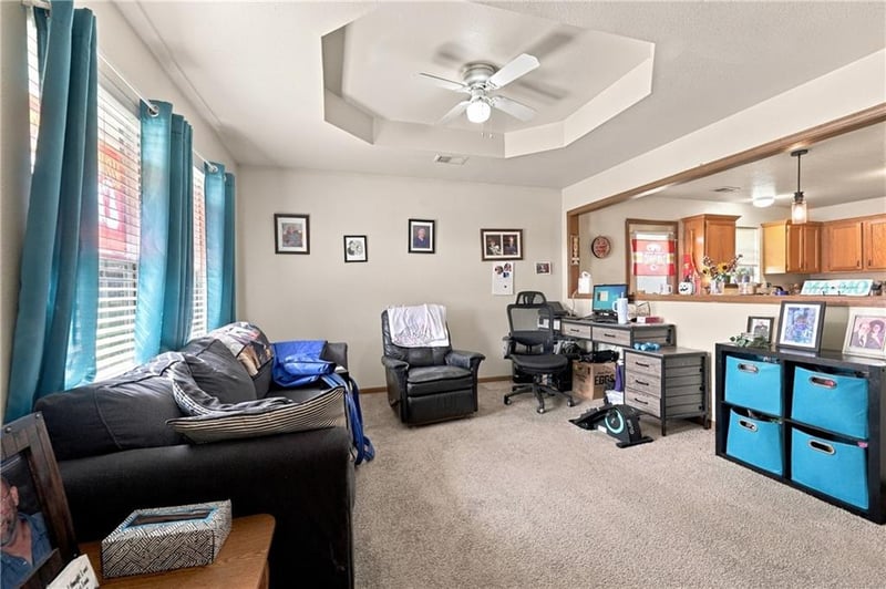 204 - 206 NW Woodbury Dr, Grain Valley, MO 64029