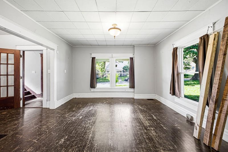 3316 Renick St, St Joseph, MO 64507