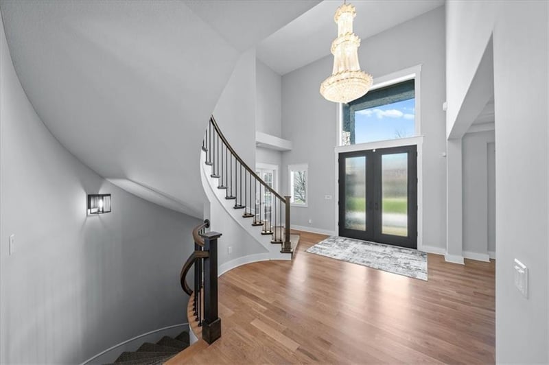 1744 NE Woodland Shores Ln, Lee's Summit, MO 64086