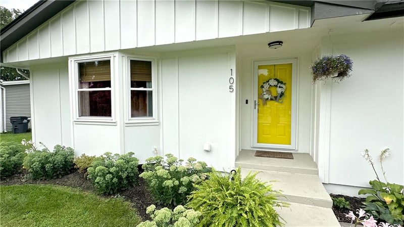 105 Broadway St, Grain Valley, MO 64029