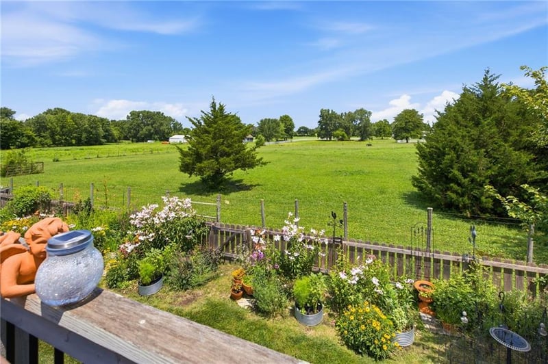 11500 E 207th Cir, Peculiar, MO 64078
