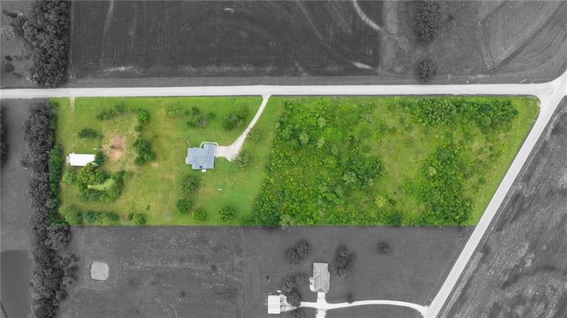 26908 E 219th St, Pleasant Hill, MO 64080