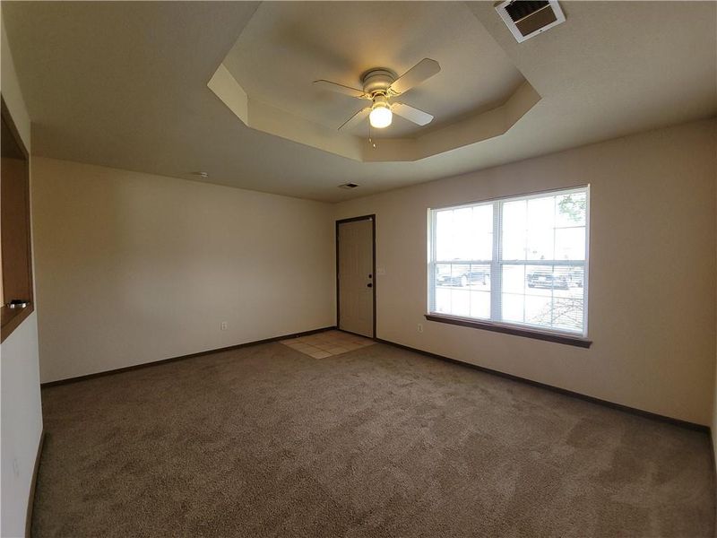183-185 NW Woodbury Dr, Grain Valley, MO 64029