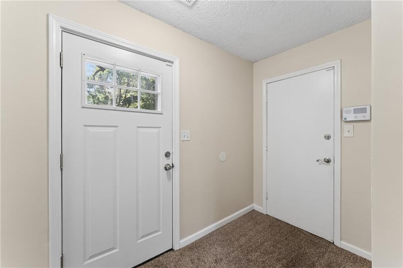 8110 Walnut St, Kansas City, MO 64114