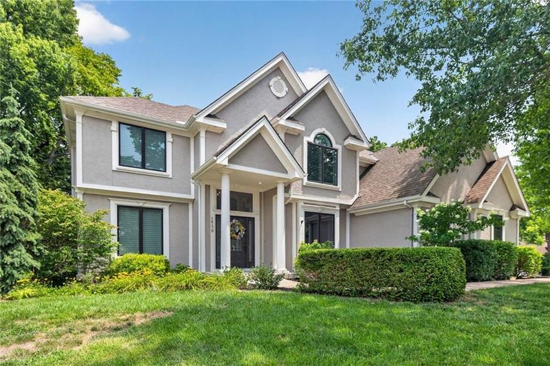 14170 NW 63rd St, Parkville, MO 64152