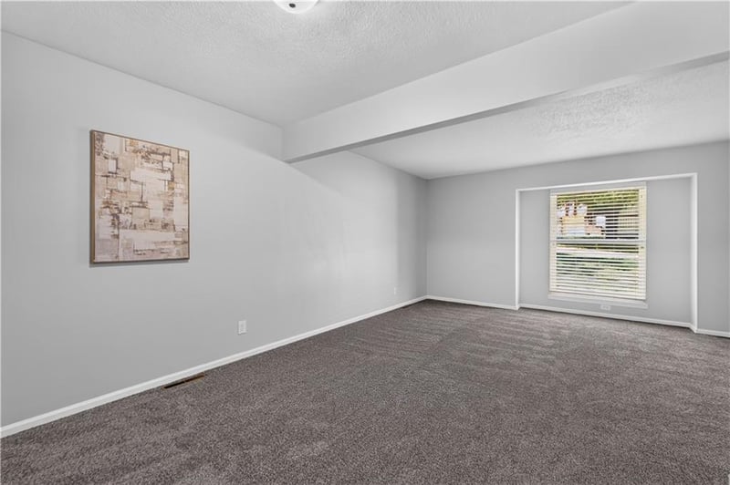 7815 Haskell Ave, Kansas City, KS 66109