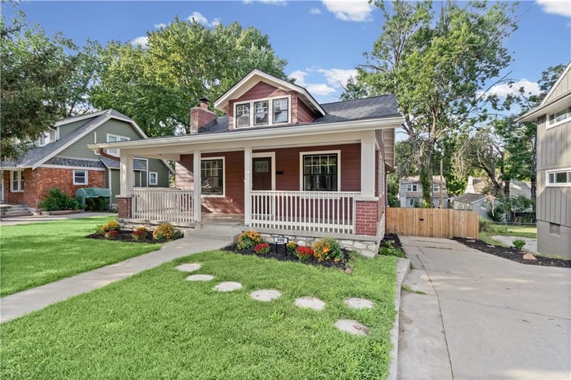 300 E 75th St, Kansas City, MO 64114