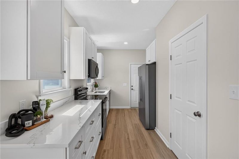 4521 Gibbs Rd, Kansas City, KS 66106