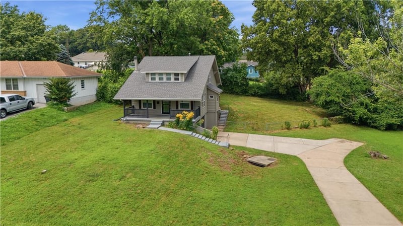 5308 Northern Ave, Raytown, MO 64133