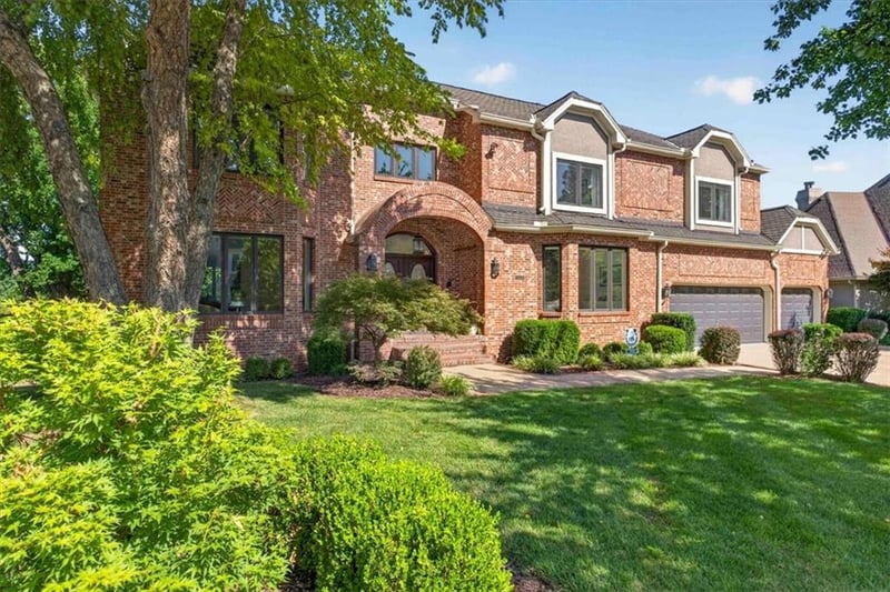 13206 Beverly St, Overland Park, KS 66209