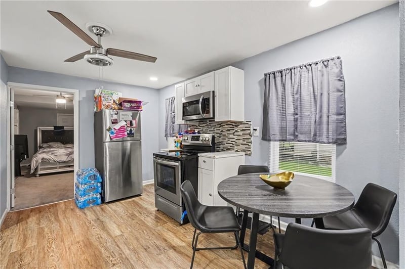 3337 Park Ave, Kansas City, MO 64109