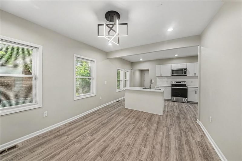 3223 E 6th St, Kansas City, MO 64124