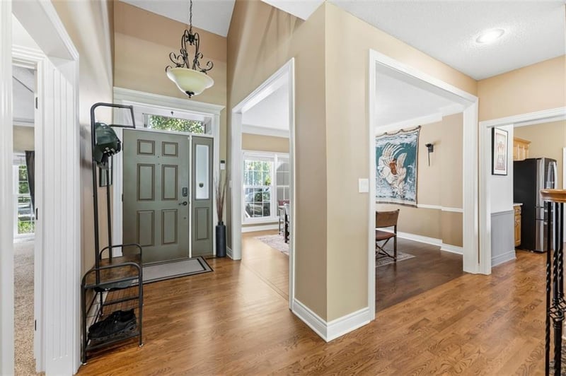 2906 SW 13th Ter, Lee's Summit, MO 64081