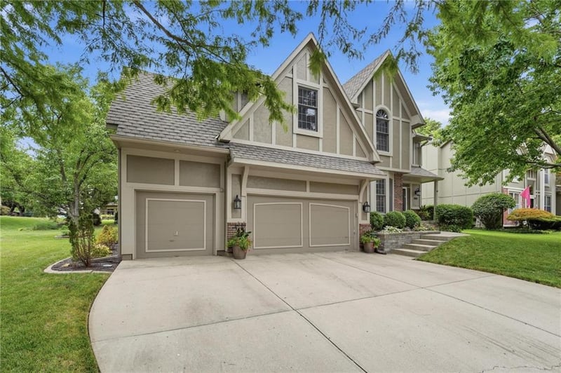 2507 NE 78th Ter, Kansas City, MO 64118