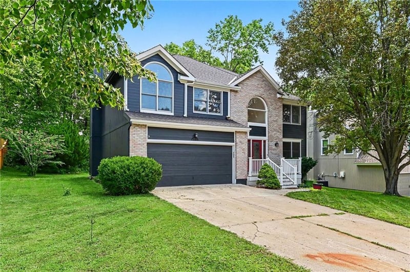 4823 NW 57th Ct, Kansas City, MO 64151