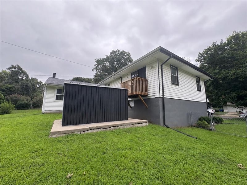 7918 Evanston Ave, Raytown, MO 64138