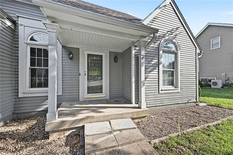 7216 NW 85th St, Kansas City, MO 64153
